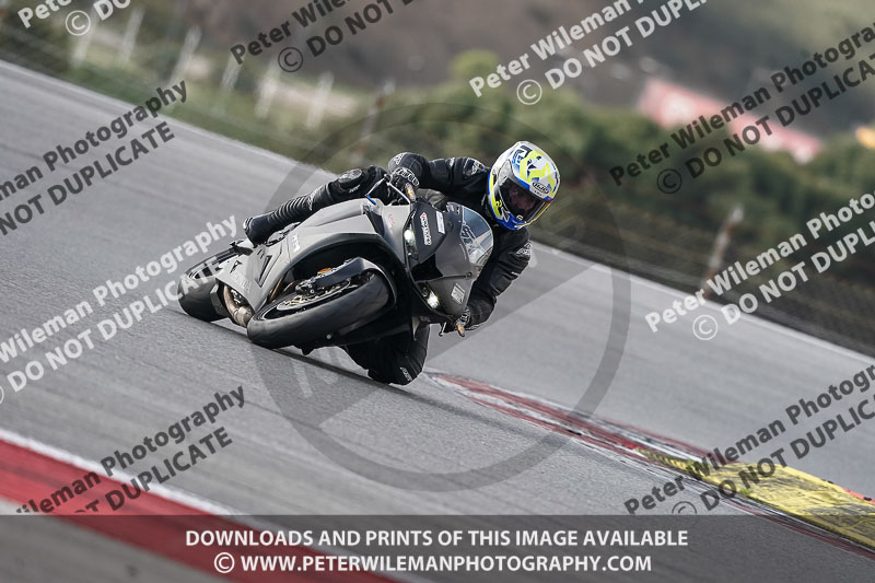 motorbikes;no limits;peter wileman photography;portimao;portugal;trackday digital images